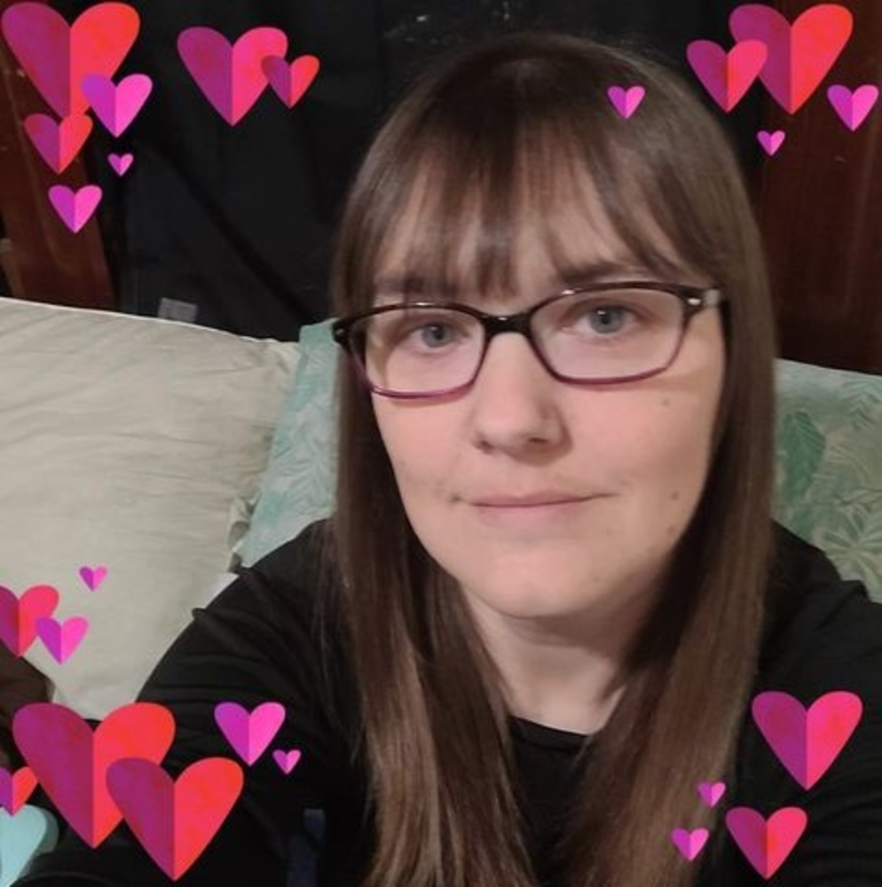 Meet your Posher, Liz